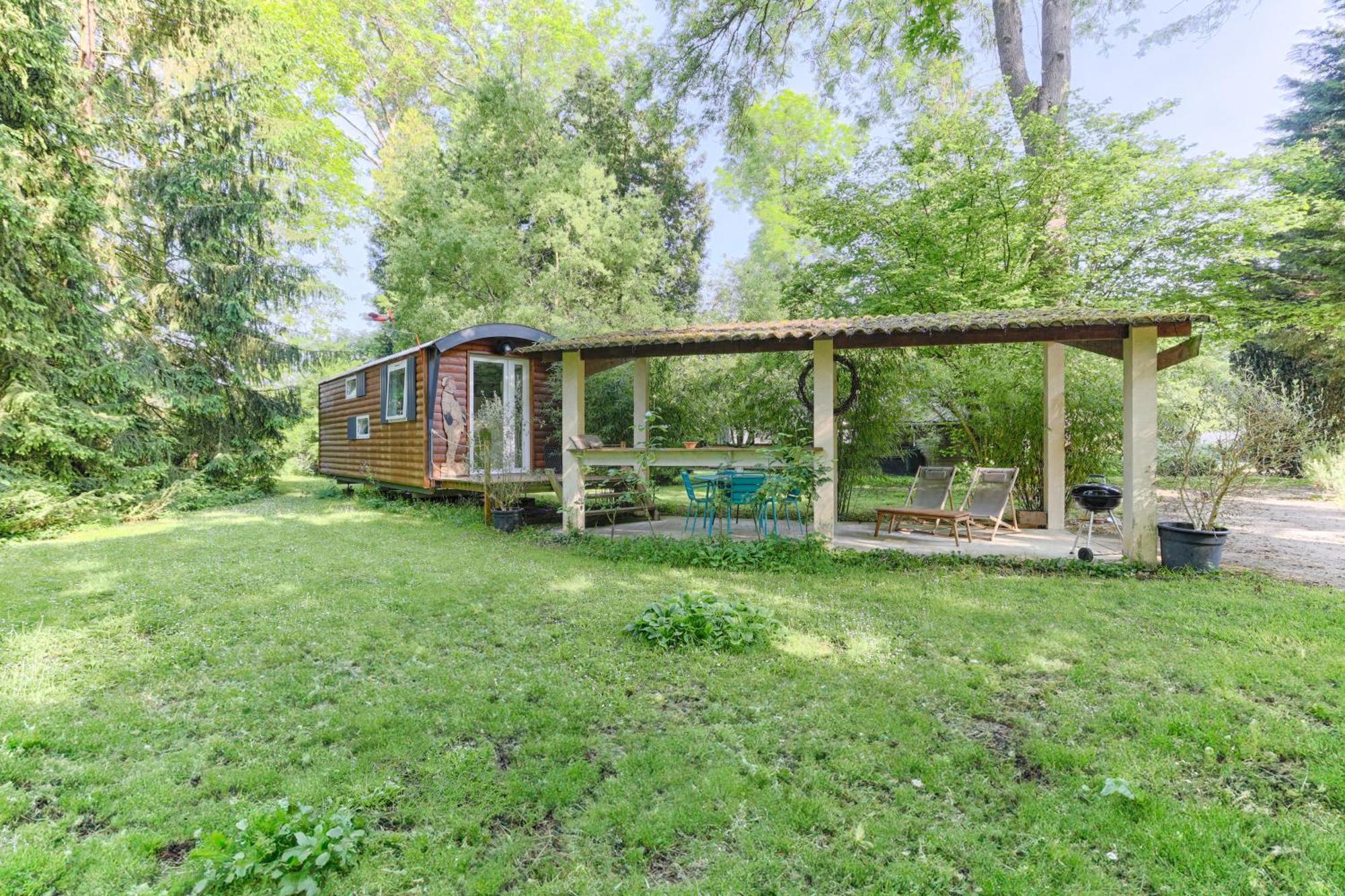 La Roulotte A 10Min De Disneyland Paris - Cabane & Cabanon Chalifert Exterior foto